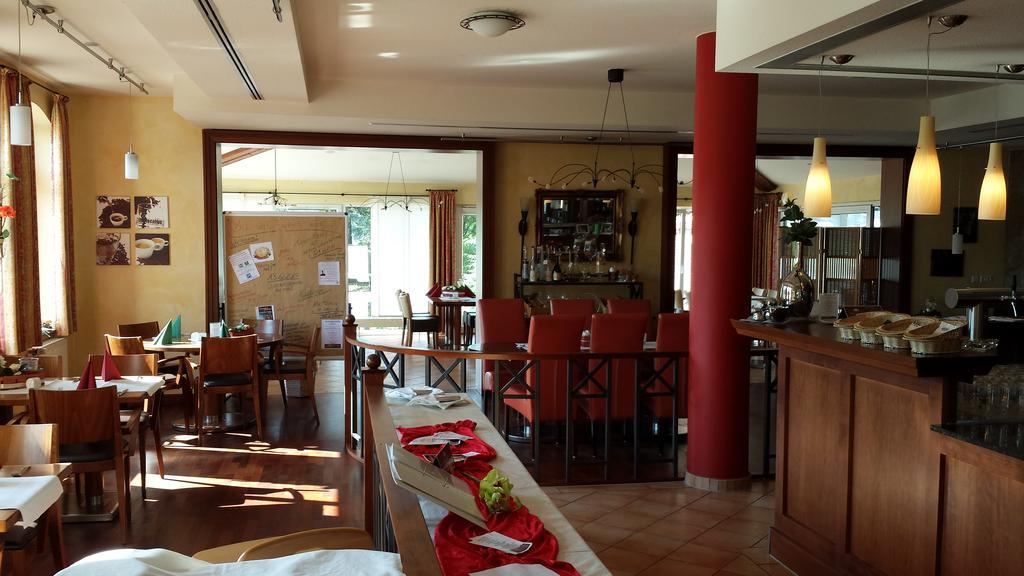 Hotel Restaurant Am Pfauenhof Квакенбрюк Екстер'єр фото